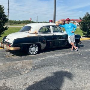 Meet your Posher, Jeremiah